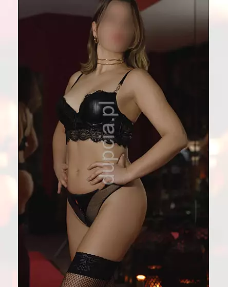 Monica -Blissful Massage