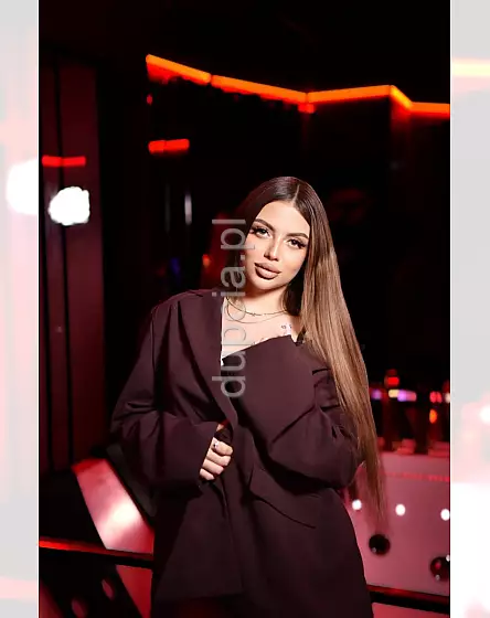 QUEEN LAURA