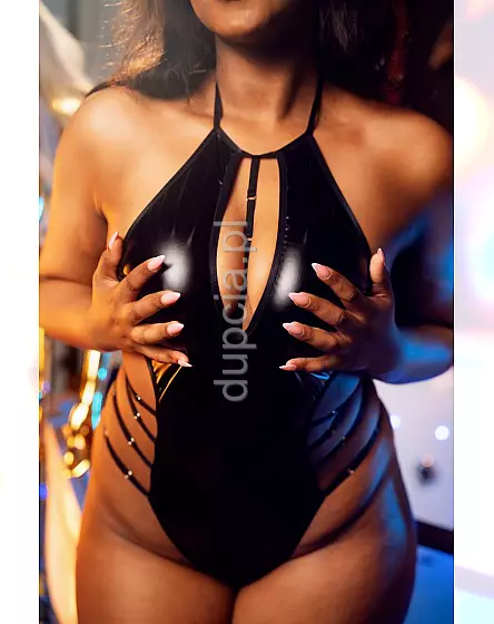 BIG ASS AMARA